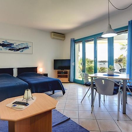 Apartments Villa Ana Medulin Ngoại thất bức ảnh