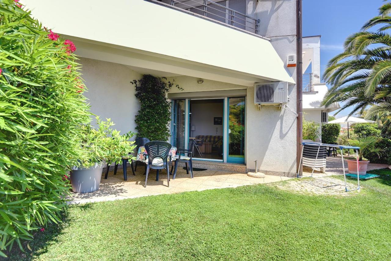 Apartments Villa Ana Medulin Ngoại thất bức ảnh