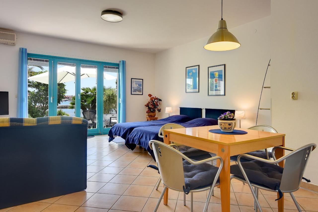 Apartments Villa Ana Medulin Ngoại thất bức ảnh