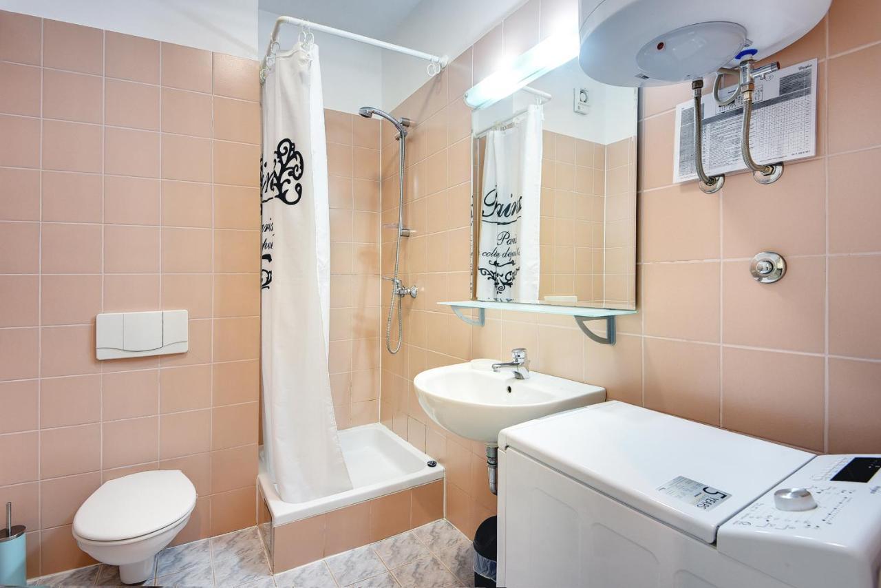 Apartments Villa Ana Medulin Ngoại thất bức ảnh