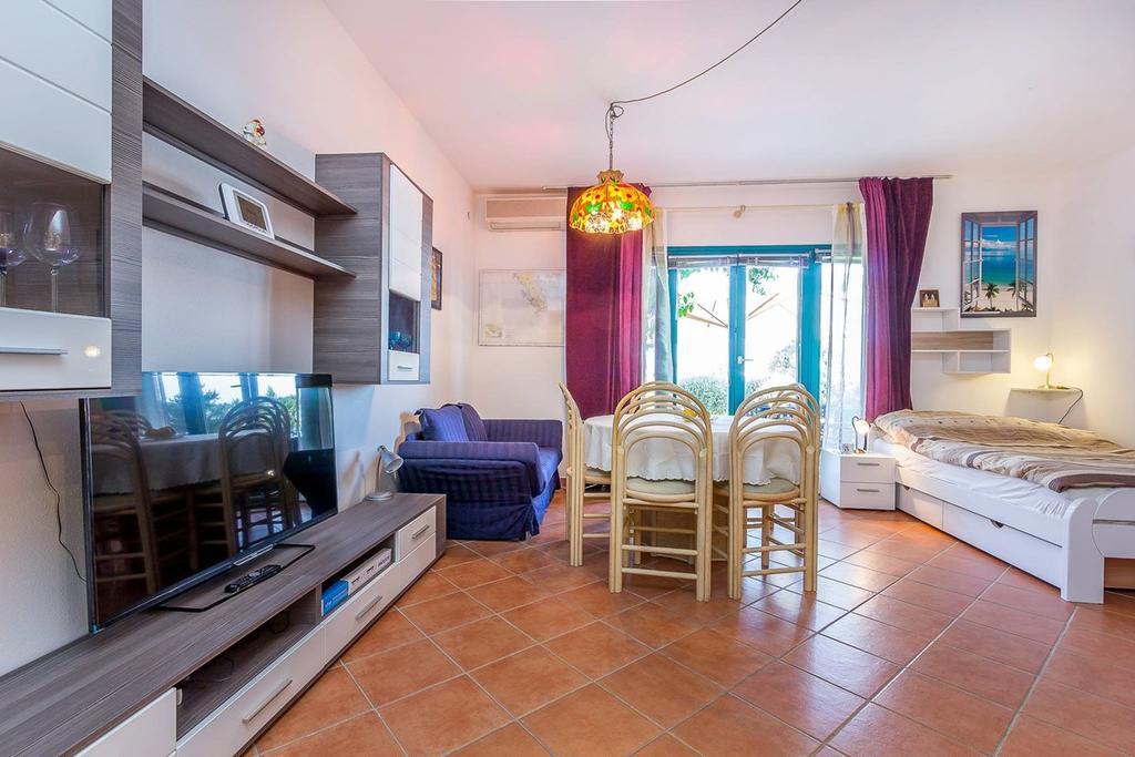 Apartments Villa Ana Medulin Ngoại thất bức ảnh