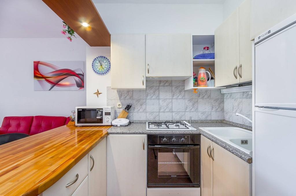 Apartments Villa Ana Medulin Ngoại thất bức ảnh